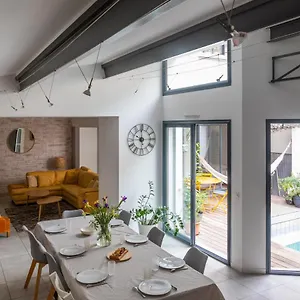 Holiday home Centre, Maison Avec Piscine, Avignon